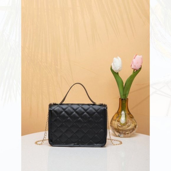 New Quilted Square Bag Black 75 - Picture 4 of 4